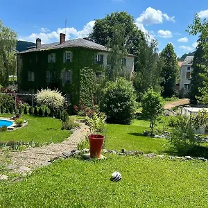 Le Clos Bourbon Couette-café Ferrières-sur-Sichon