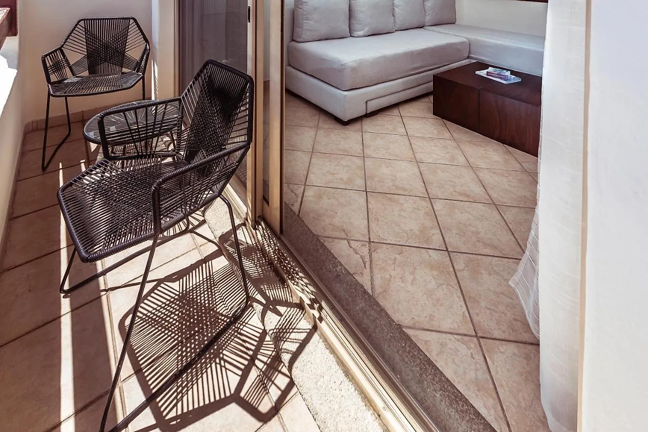 Fabiola Condo Hotel Плая-дель-Кармен 4*,  Мексика